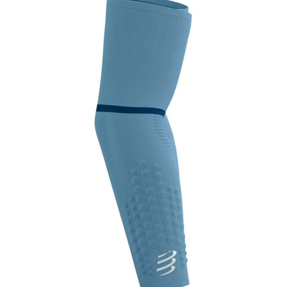 Armwarmers, Beenwarmers & Kniewarmers|Armwarmers, Beenwarmers En Kniewarmers < Compressport ArmForce Ultralight Compressie Armwarmers - denim/white reflective