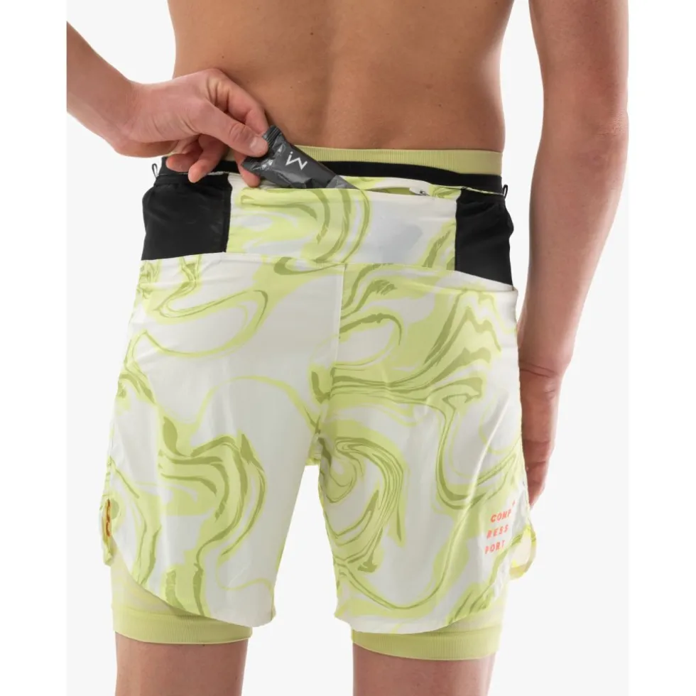 Compressport Trail Racing 2-in-1 Short Heren - green camo