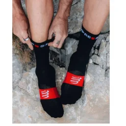 Compressport Ultra Trail Compressiesokken v2.0 - black/white/core red