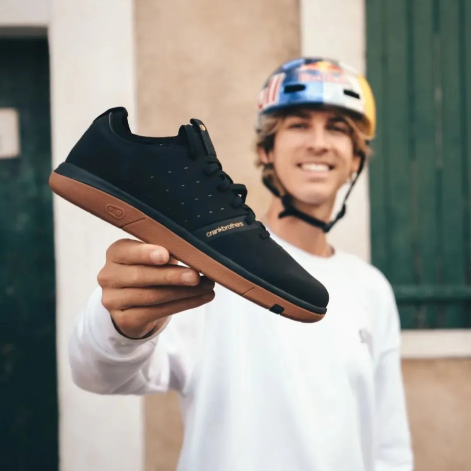 Mtb-Schoenen|Mtb-Schoenen < Crankbrothers Stamp Street Fabio Schoenen - zwart/goud/gum