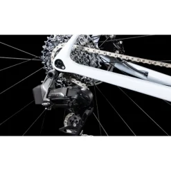 CUBE CROSS RACE C:62 Race - Carbon Cyclocrossfiets - 2026 - polarwhite / blue