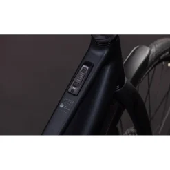 Elektrische Fietsen|Urban E-Bikes < CUBE EDITOR HYBRID Pro FE 400X - Trapeze - City E-Bike - 2026 - coal / prism