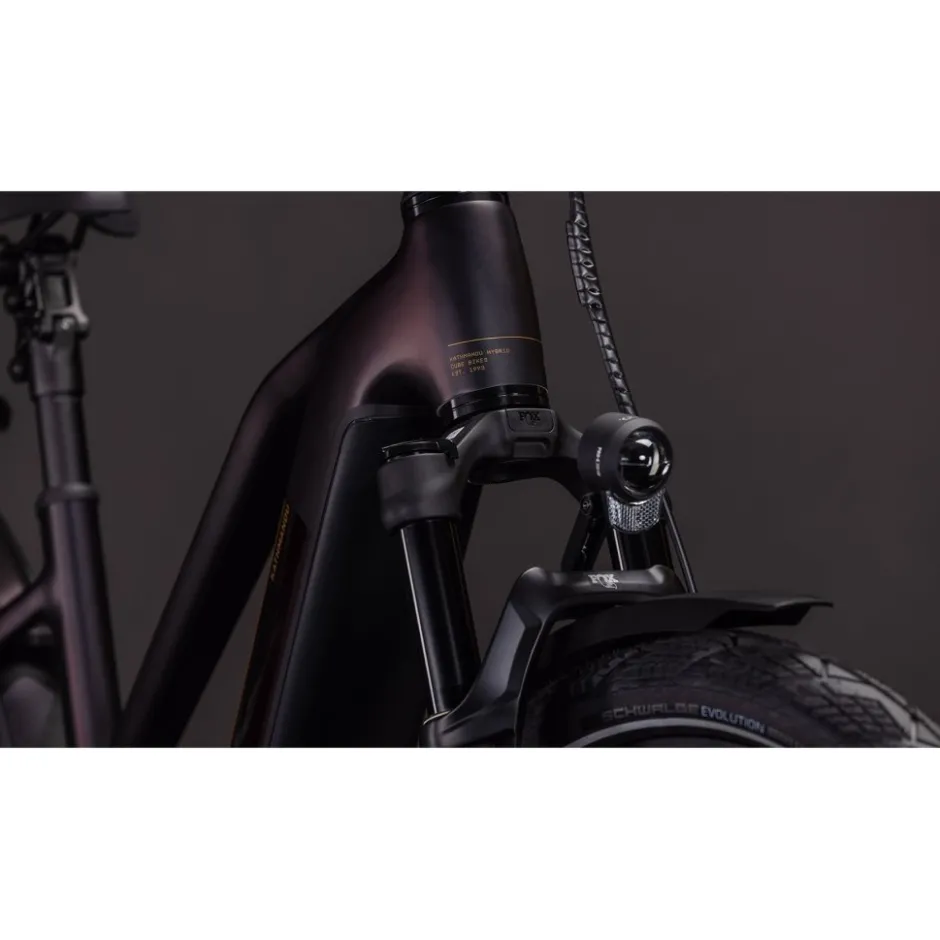 Elektrische Fietsen < CUBE KATHMANDU HYBRID Comfort SLX 800 - Trapeze - Trekking E-Bike - 2026 - solareclipse / gold