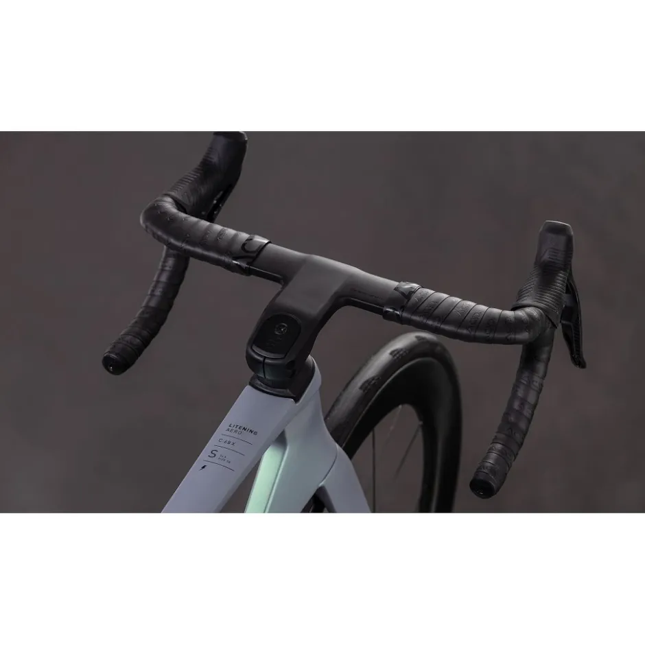 Aero Racefietsen < CUBE LITENING AERO C:68X SLX - Carbon Racefiets - 2026 - seagrey / black