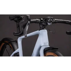 CUBE NUROAD HYBRID C:62 SLX 400X FE - Carbon Gravel E-Bike - 2026 - iceblue / prism