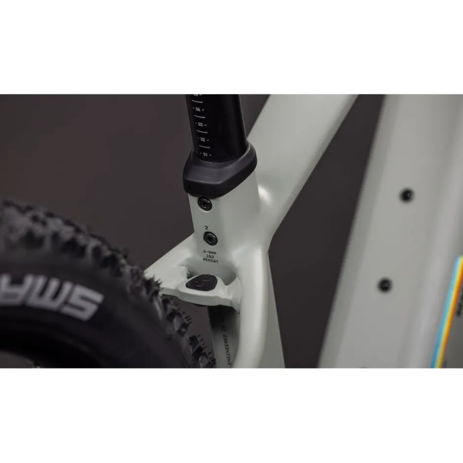 Elektrische Fietsen|E-Mtb Hardtail < CUBE REACTION HYBRID LT 800 - E-MTB - 2026 - 27.5“ – reedbeige / agebruhgreen