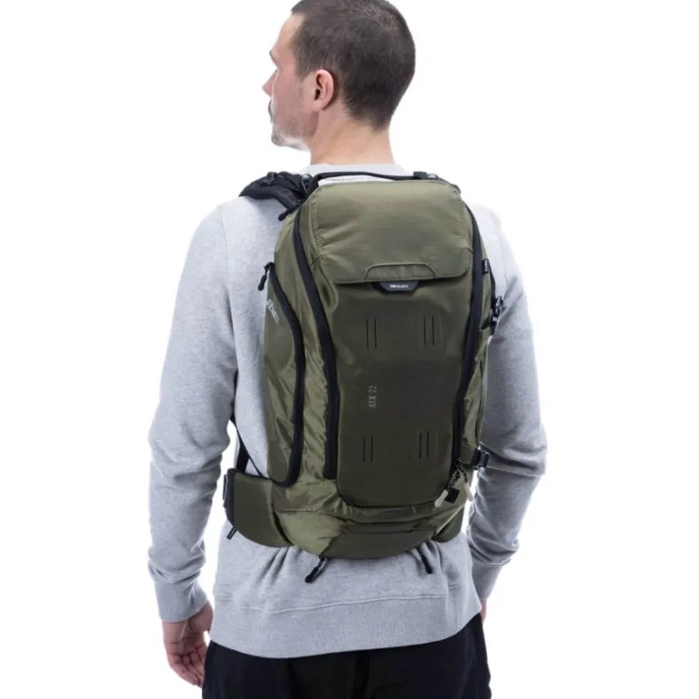 CUBE Rugzak ATX 22 TM - reed green