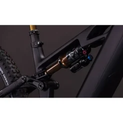 Elektrische Fietsen|E-Mtb Full Suspension < CUBE TEREO HYBRID ONE44 HPC AT 800 - Carbon E-Mountainbike - 2026 - 27.5“ – carbon / gold