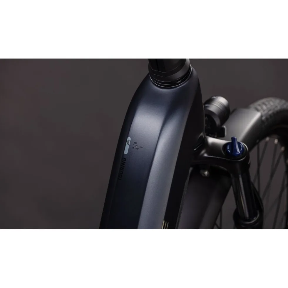 CUBE TOURING HYBRID ONE 600 - Easy Entry - Trekking E-Bike - 2026 - coal / chrome