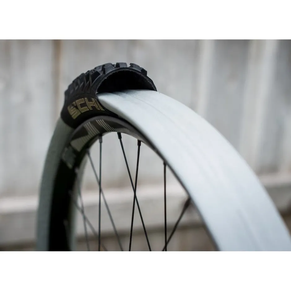 Banden Accessoires En Tubeless|Gereedschap En Onderhoud < CushCore PRO / PLUS Suspension System Tire Insert - incl. Valve - Single (1 Piece)