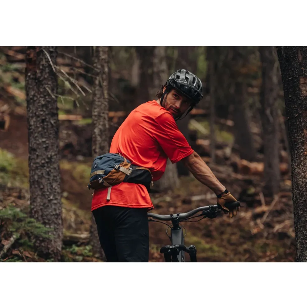 Dakine Hot Laps 5L Heup - Coyote Morse Code