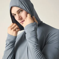 T-Shirts & Tops < Dare 2b print City Herenhoodie - ZR2 ercury