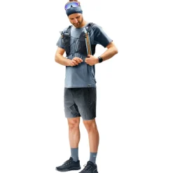 Rugzakken & Drinksystemen < Deuter Traick 9 Trailrunning Rugzak - Medium | zwart
