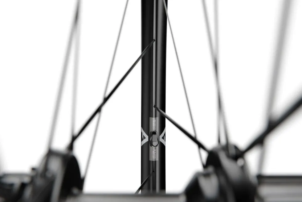 DT Swiss ARC 1400 DICUT 65 Achterwiel - 28" | Carbon | Clincher | Centerlock - 12x142mm - HG-L / XDR