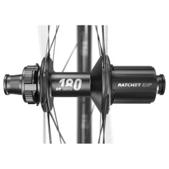 Wielen En Wielsets|Wielen < DT Swiss ARC 1100 DICUT db 80 Achterwiel - 28" | Carbon | Clincher | Centerlock - 12x142mm - HG-EV / XDR