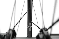 Wielen En Wielsets < DT Swiss | Continental WTS Wielsysteem - ARC 1400 DICUT 55 Set + Aero 111 / GP 5000 S Vouwband - 28" | 12x100/12x142mm