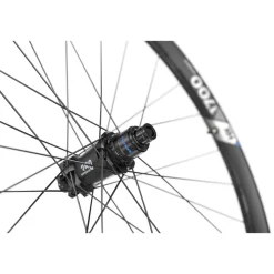 DT Swiss HX 1700 SPLINE Achterwiel - 27.5