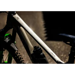 DYEDBRO Beschermfolie voor het Frame MTB - Speckled - groen