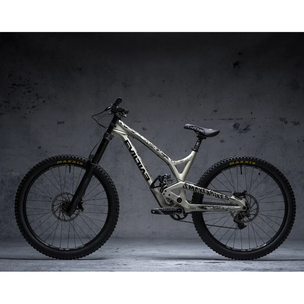 DYEDBRO Beschermfolie voor het Frame - Fluor - black gloss