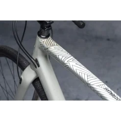 DYEDBRO Beschermfolie voor het Frame - Stay Free - black matte