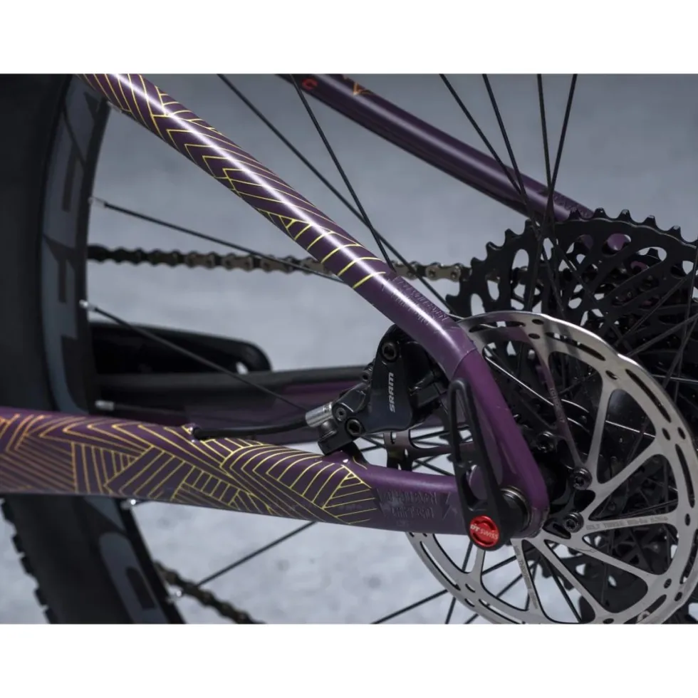 DYEDBRO Beschermfolie voor het Frame - Stay Free - colour matte