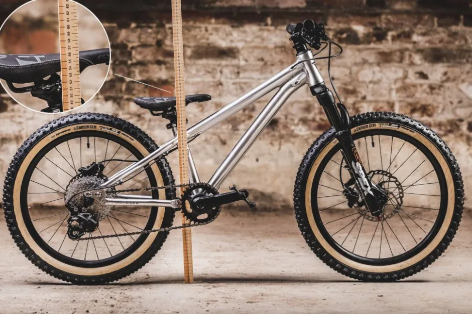 Kindermountainbikes < Early Rider Hellion 20 - 20" Kinder Mountainbike - 2024