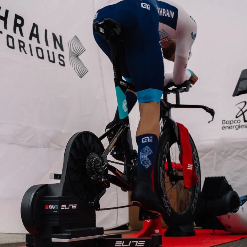 Elite Avanti Direct Drive Hometrainer Zwift Cog & Click - zwart