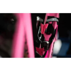 Elite Custom Race Plus Bottle Cage - black glossy/white graphic