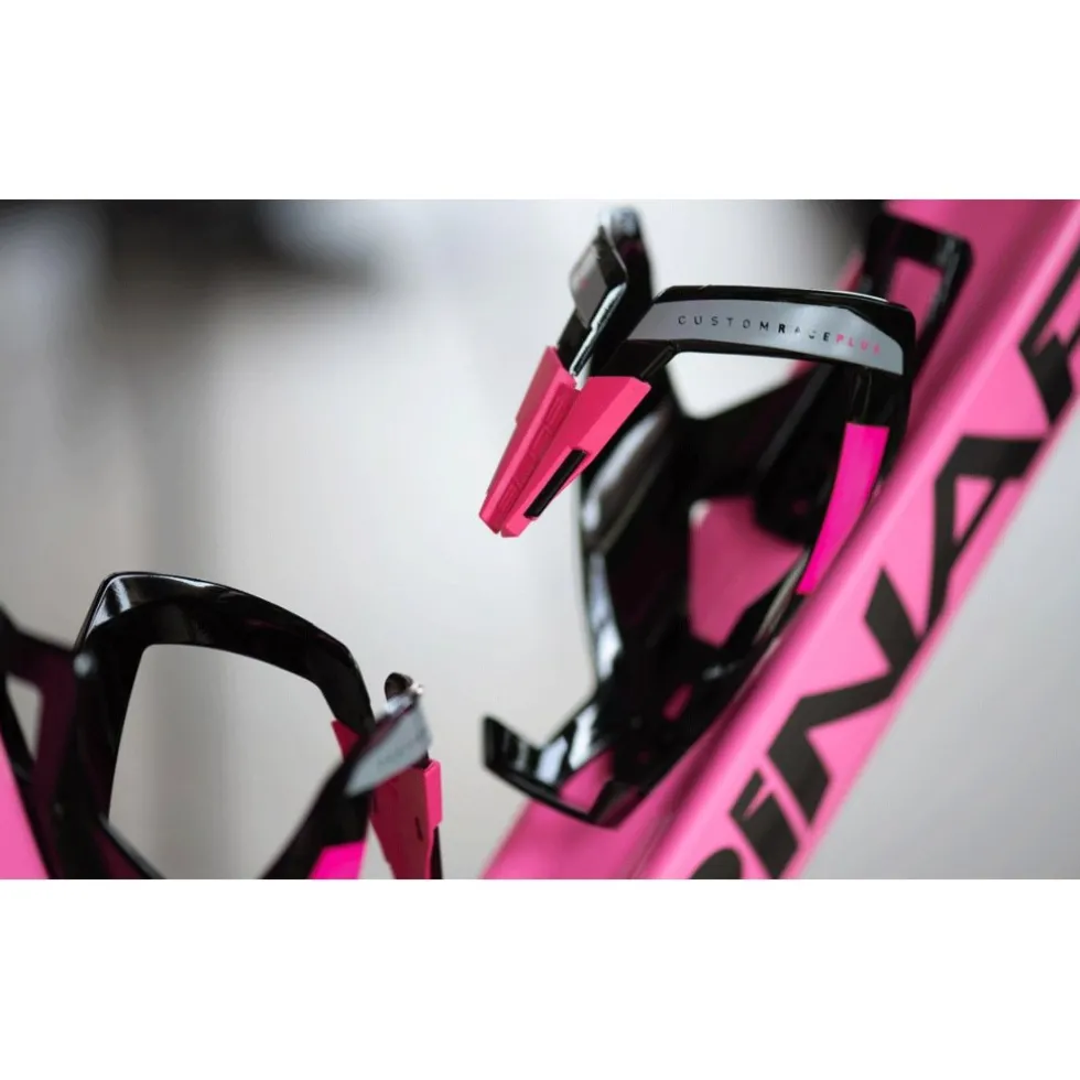 Elite Custom Race Plus Bottle Cage - skin/black soft touch