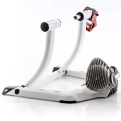 Elite Qubo Fluid - Wheel On Cycletrainer - white