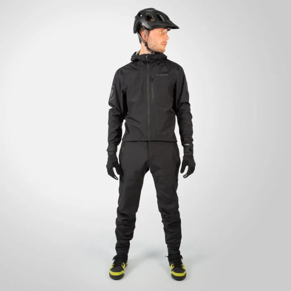 Body'S < Endura ingeTrack Waterdichte Overa Heren - zwart