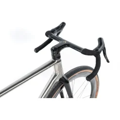 Gravelbikes Bikepacking < Falkenjagd ARITO R Grave - uper Record X - Titaniu gravebike - 2026