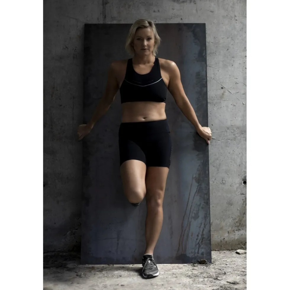Fe226 Women's DuraForce Top - black