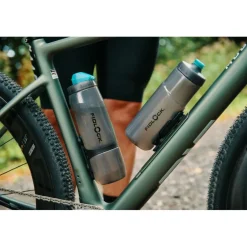 Bidons < Fidlock Twist Set Fietsfles Antibacterieel + Bike Base Mount - 600ml | transparent black