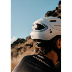 Fizik Kyros Racefietshelm - white
