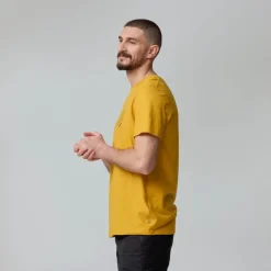 T-Shirts & Tops < Fjällräven Hep Bend Out Here T-Shirt Heren - chak white