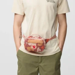 Fjällräven Kånken Graphics 2L Heuptasje - chalkrose-hidden animals
