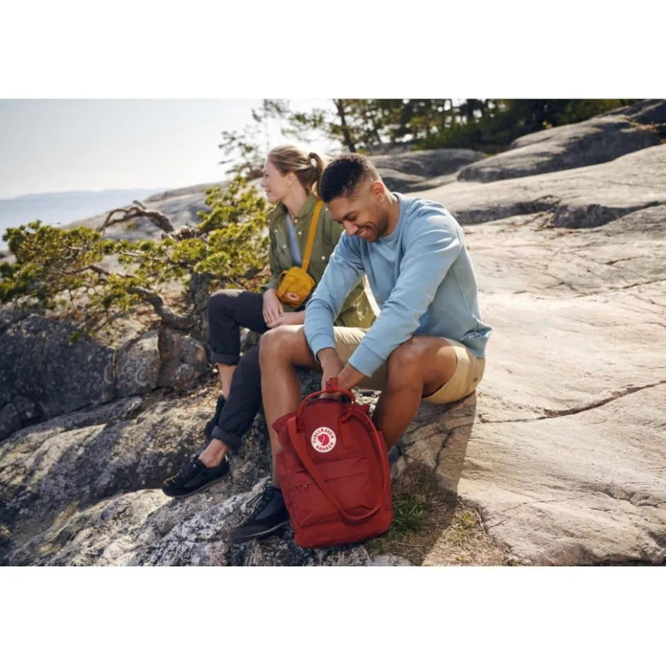 Heuptassen & Drinkgordels < Fjällräven Kånken Heuptasje 2L - zwart