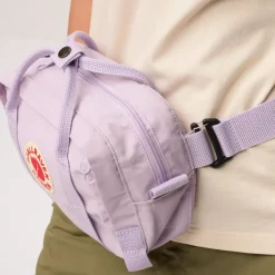 Fjällräven Kånken 4L Crossbody tas - frost green
