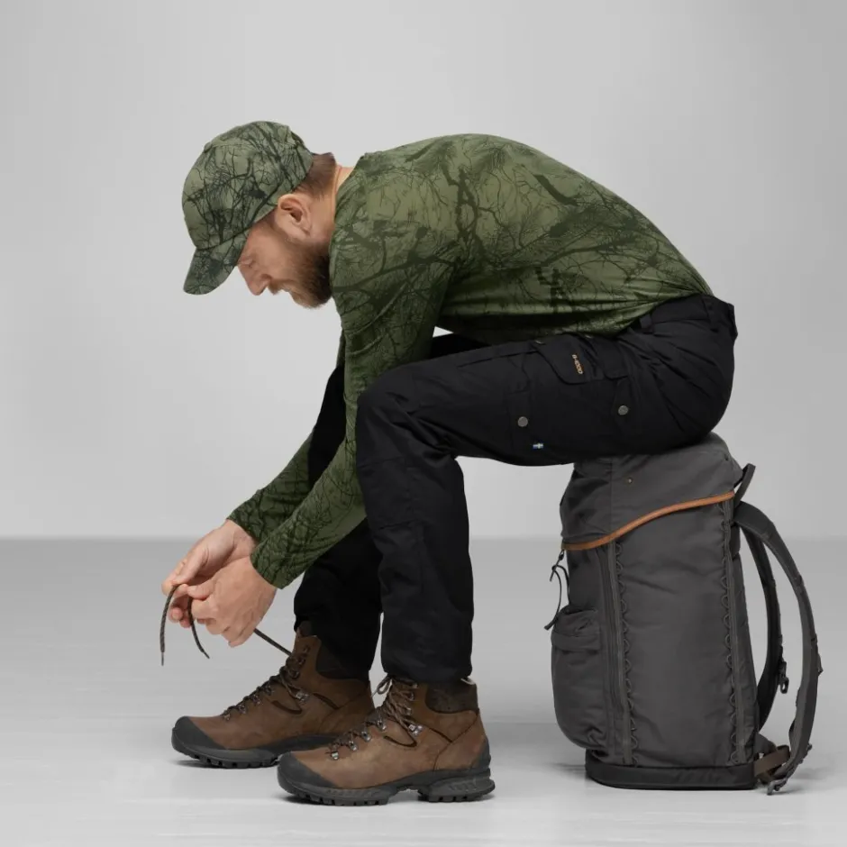 Broeken & Rokken < Fjällräven Barents Pro Broek - suede brown