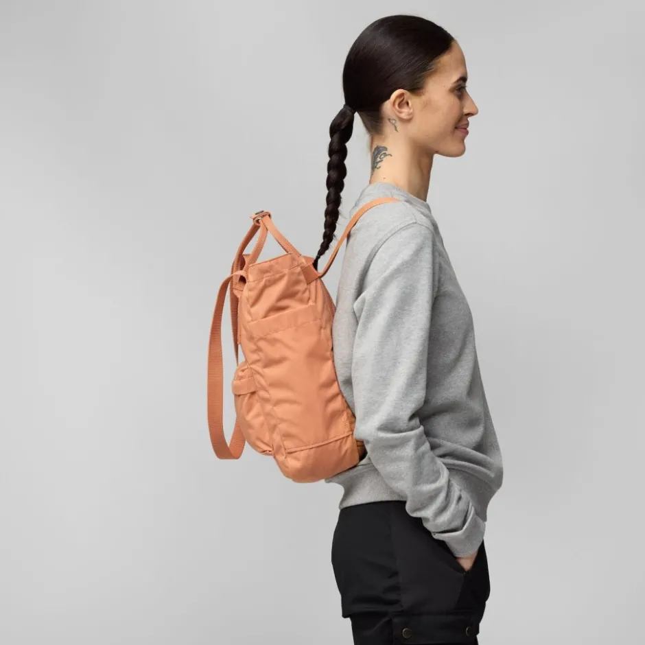 Rugzakken & Drinksystemen < Fjällräven Kånken Tas 14L - korall