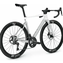 FOCUS IZALCO MAX 9.8 - Carbon Racefiets - 2025 - White glossy / Lightgrey glossy