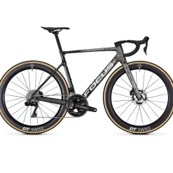 Aero Racefietsen < Focus IZACO MAX 9.9 - Dura Ace Di2 - Carbon racefiets - 2026 - graphitbrush