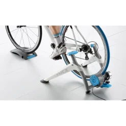 Fietstrainers|Rollerbanken < Garmin Tacx Flow Smart T2240 - Wheel On Hometrainer - wit