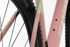 Gravelbikes Bikepacking < Ghost AKET CF X - Force AX - Carbon grave bike - 2026 - rutic terracotta / andy beige - att