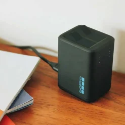 GoPro Dubbele Oplader + 2 Enduro-Batterijen voor de HERO13 Black
