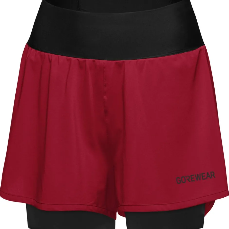 Broeken < GOREWEAR Concurve 2in1 Short Dames - utility red/black DA99