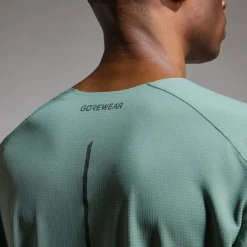T-Shirts En Tops|T-Shirts & Tops < GOREWEAR Contet 2.0 T-hirt Heren - ate green DH00