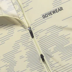 Jassen & Vesten < GOREWEAR Concurve Eectro Windbreaker Heren - cruhed_tech beige / ab gray BGBF