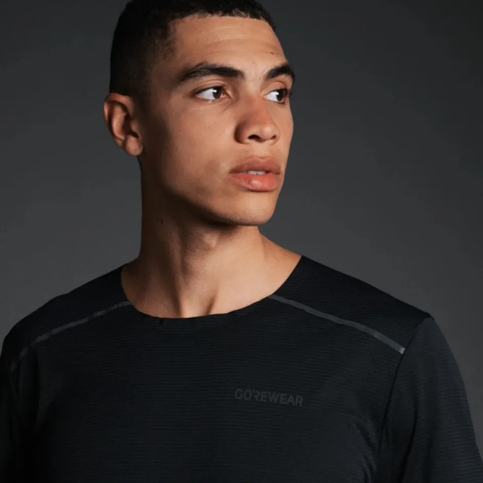 T-Shirts En Tops|T-Shirts & Tops < GOREWEAR Contet 2.0 T-hirt Heren - zwart 9900